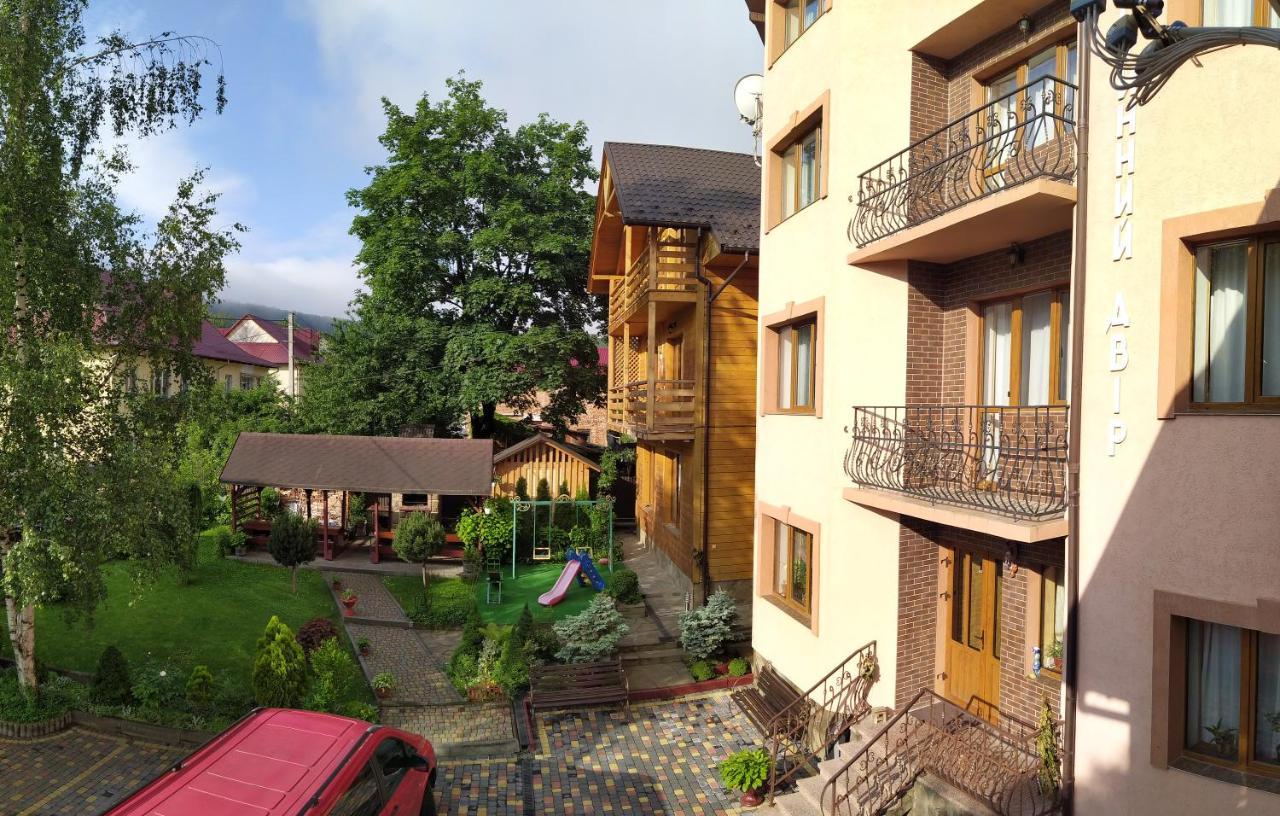 Guest House Shafran Яремче Екстериор снимка
