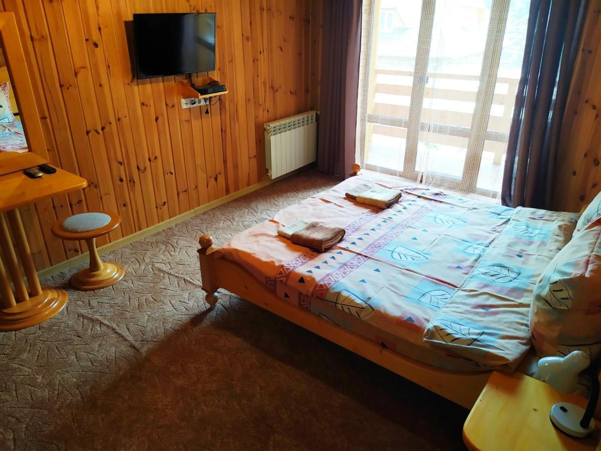 Guest House Shafran Яремче Екстериор снимка