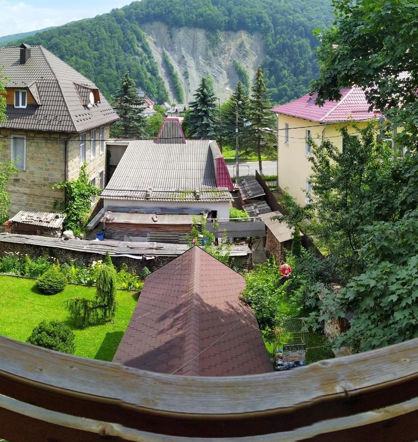 Guest House Shafran Яремче Екстериор снимка